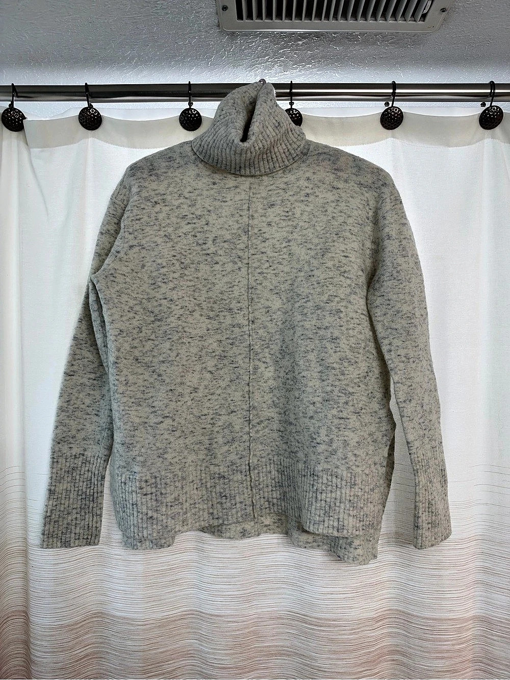 Athleta Pullover Turtleneck Sweater XS